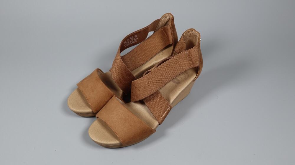 Dr. Scholl's Barton Band Wedges Faux Leather Rubber Brown Microfiber Size 7.5